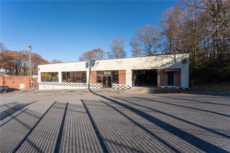 380 Roswell Street SE Marietta GA 30060