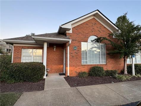 242 Creekstone Ridge Woodstock GA 30188