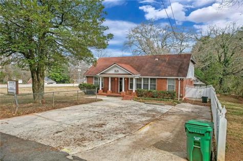 1826 Glenhill Place Decatur GA 30032