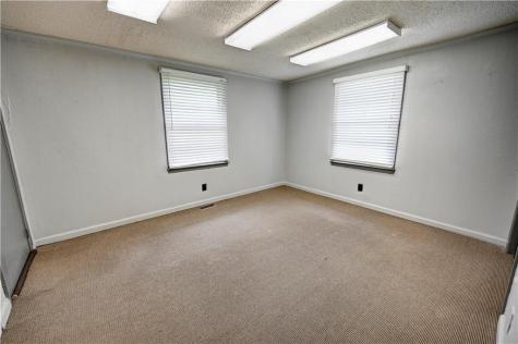 1270 Dews Pond Road Calhoun GA 30701