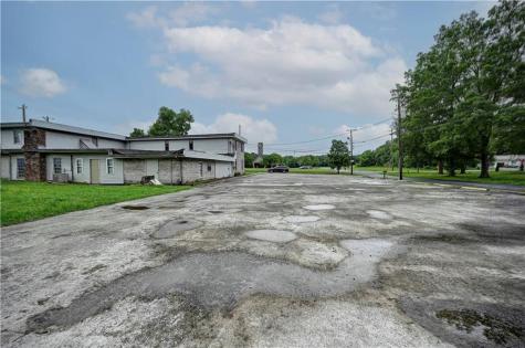 1270 Dews Pond Road Calhoun GA 30701