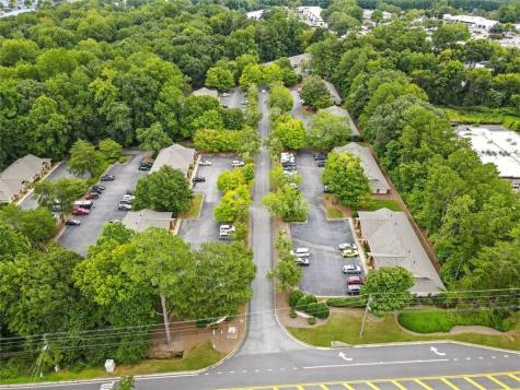 11285 Elkins Road Roswell GA 30076