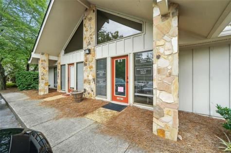 11285 Elkins Road Roswell GA 30076