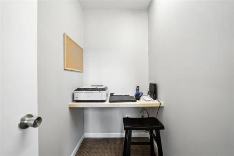 11285 Elkins Road Roswell GA 30076