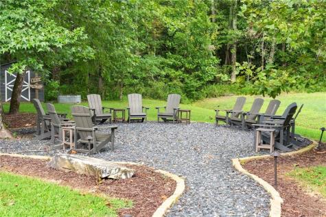 253 Happy Trails Way Jasper GA 30143
