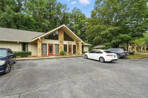 11285 Elkins Road Roswell GA 30076