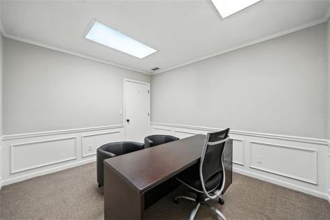 11285 Elkins Road Roswell GA 30076