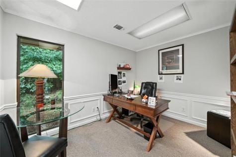 11285 Elkins Road Roswell GA 30076