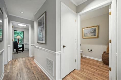 11285 Elkins Road Roswell GA 30076