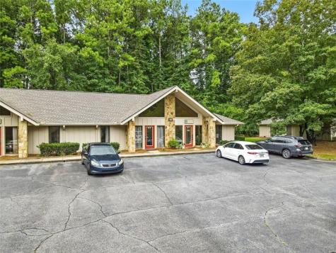 11285 Elkins Road Roswell GA 30076