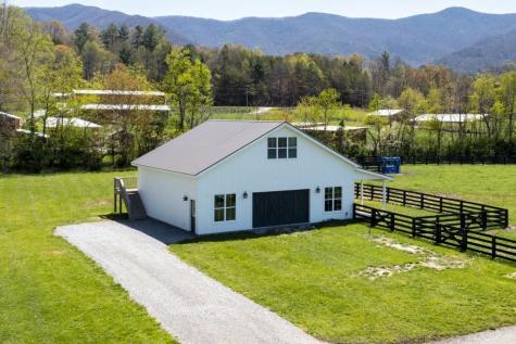 2835 Plottown Road Young Harris GA 30582