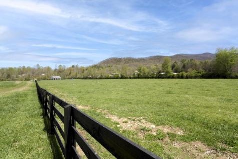 2835 Plottown Road Young Harris GA 30582