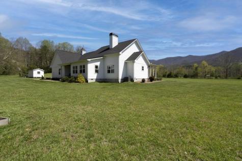 2835 Plottown Road Young Harris GA 30582