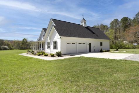 2835 Plottown Road Young Harris GA 30582