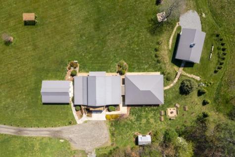 2835 Plottown Road Young Harris GA 30582