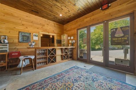 2317 Highway 382 Ellijay GA 30540