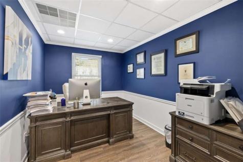 425 E Crossville Road E Roswell GA 30075