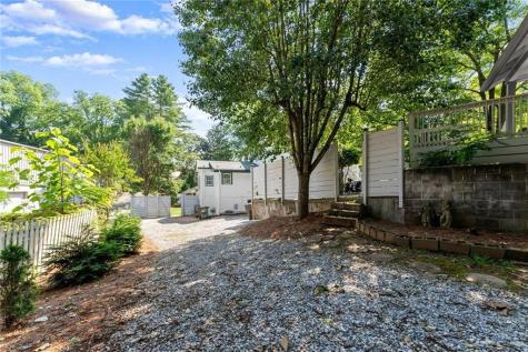 168 W West Main Street Dahlonega GA 30533