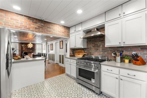 168 W West Main Street Dahlonega GA 30533