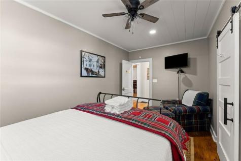 168 W West Main Street Dahlonega GA 30533