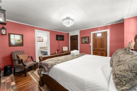 168 W West Main Street Dahlonega GA 30533