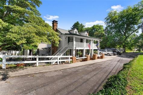 168 W West Main Street Dahlonega GA 30533