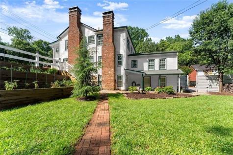 168 W West Main Street Dahlonega GA 30533