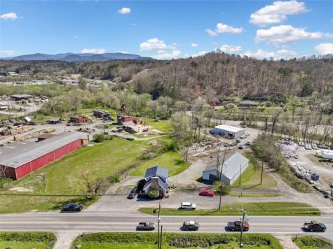 243 Old Highway 5 S Ellijay GA 30540