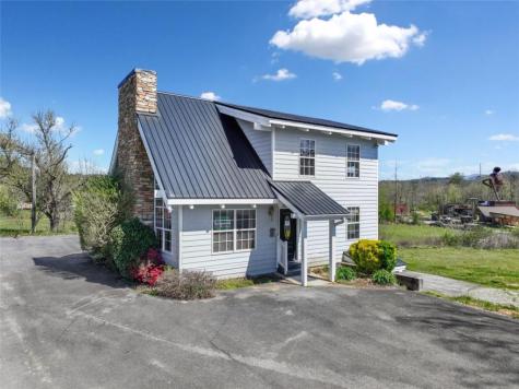 243 Old Highway 5 S Ellijay GA 30540