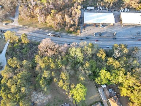 1587 Veterans Memorial Highway SW Mableton GA 30126