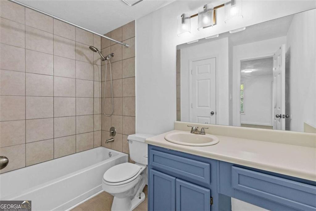 204 Berkeley Woods Drive Duluth GA 30096