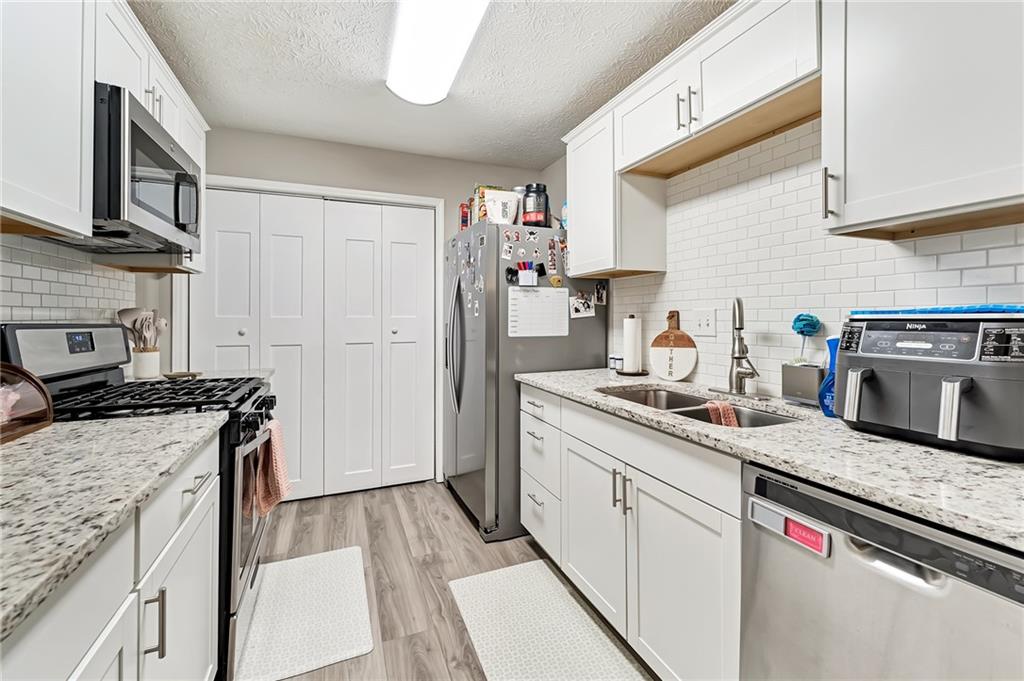 103 Natchez Trace Sandy Springs GA 30350