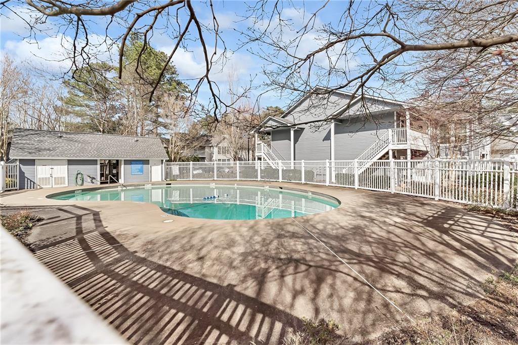 103 Natchez Trace Sandy Springs GA 30350