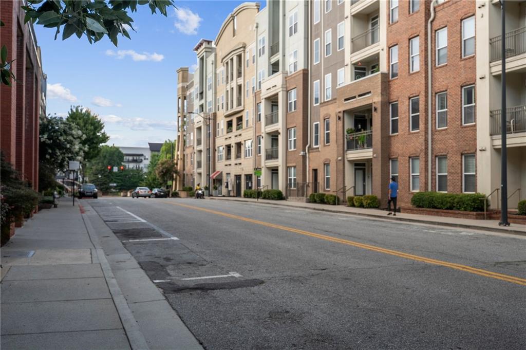 390 17th Street NW Atlanta GA 30363