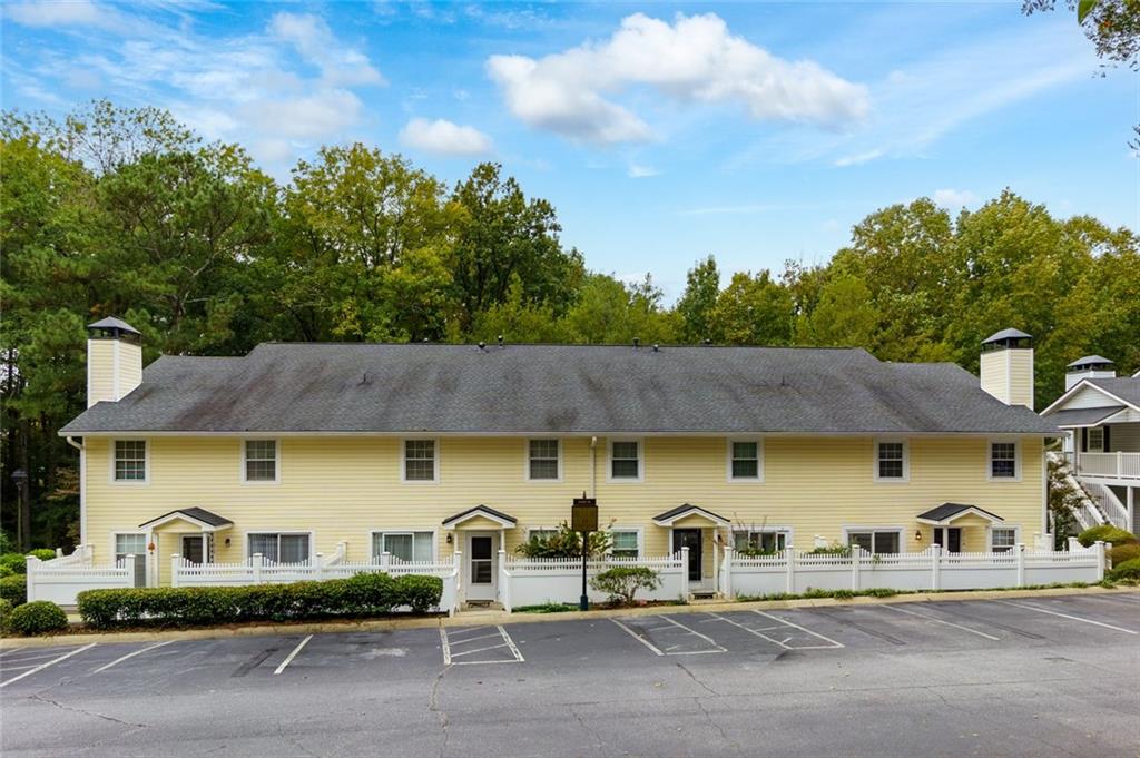2722 Suwanee Way SE Marietta GA 30067