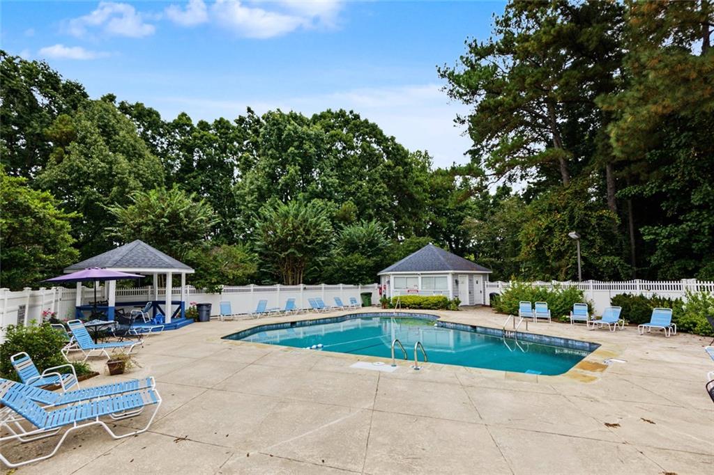 2722 Suwanee Way SE Marietta GA 30067