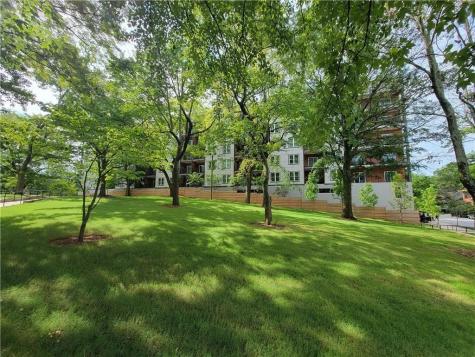 525 Parkway Drive NE Atlanta GA 30308