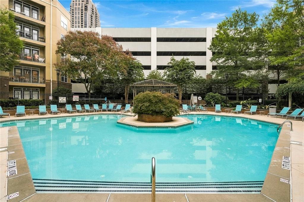 390 17th Street NW Atlanta GA 30363