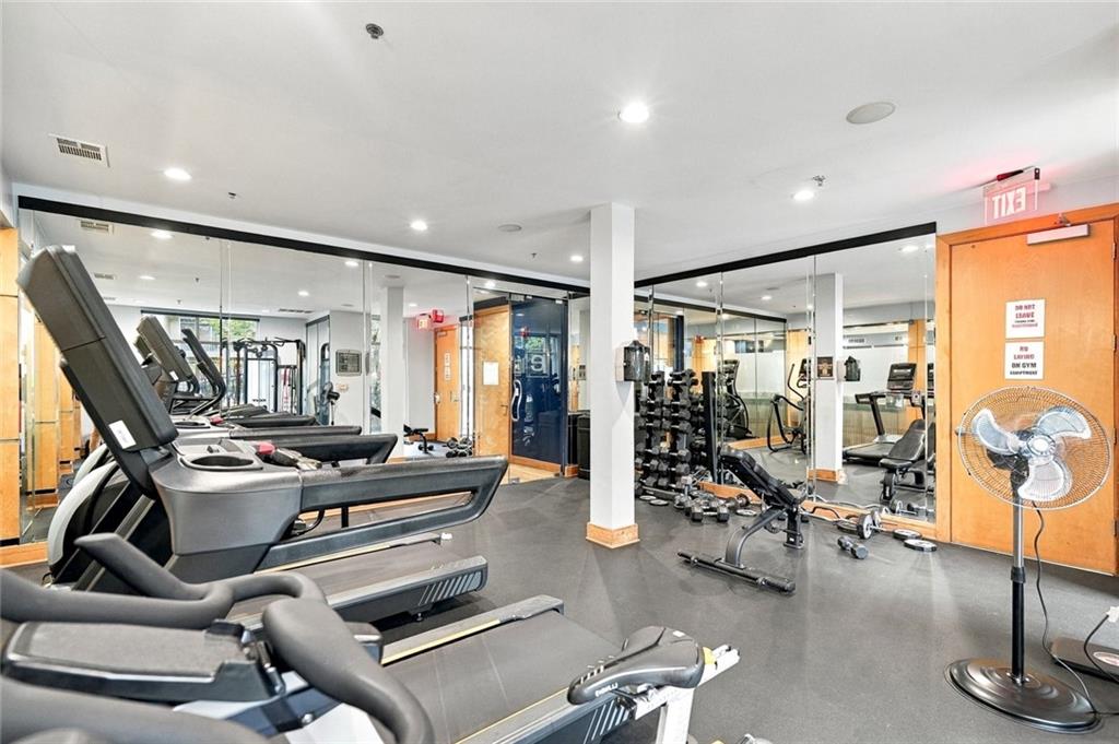 390 17th Street NW Atlanta GA 30363