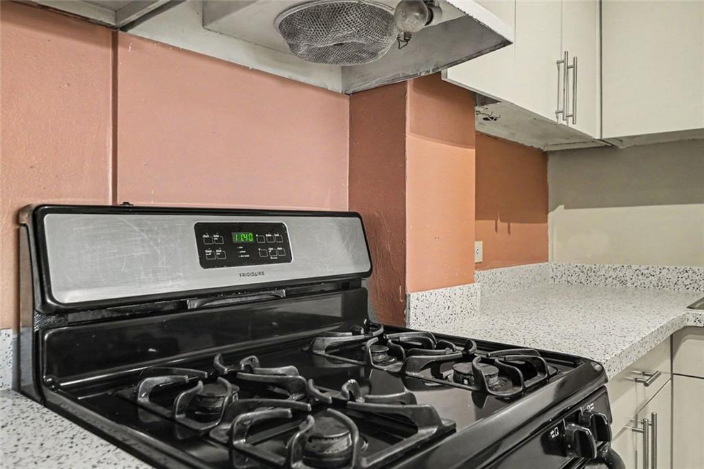 2285 Peachtree Road NE Atlanta GA 30309
