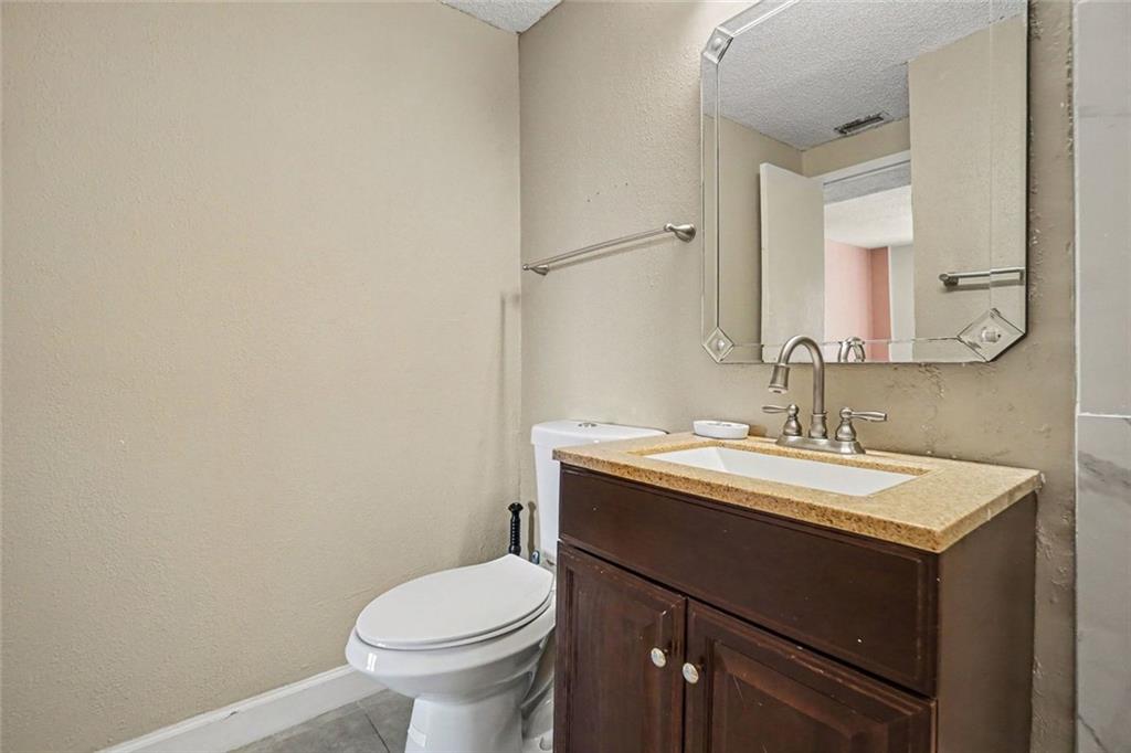 2285 Peachtree Road NE Atlanta GA 30309