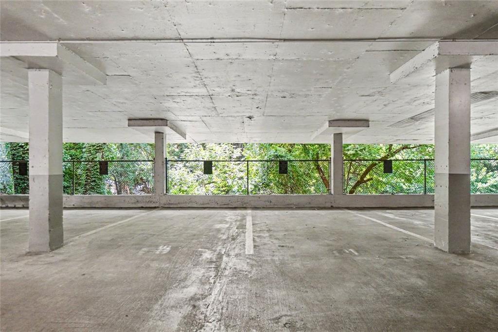 2285 Peachtree Road NE Atlanta GA 30309