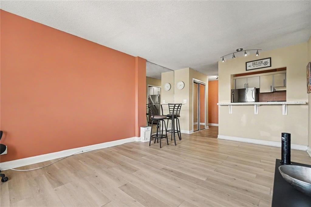 2285 Peachtree Road NE Atlanta GA 30309