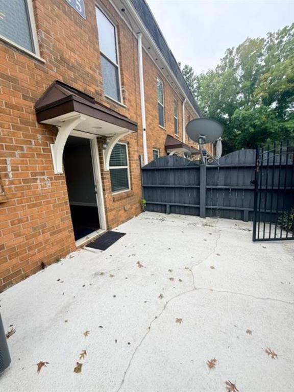 175 North River Drive Sandy Springs GA 30350
