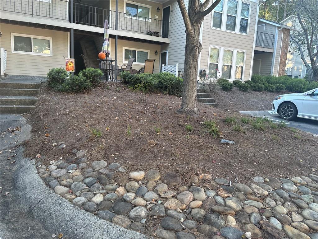 1113 Lake Pointe Circle Roswell GA 30075