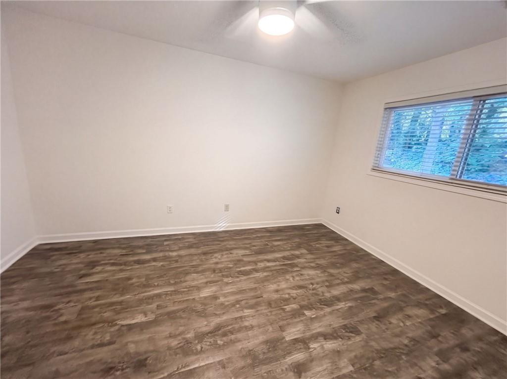 1113 Lake Pointe Circle Roswell GA 30075