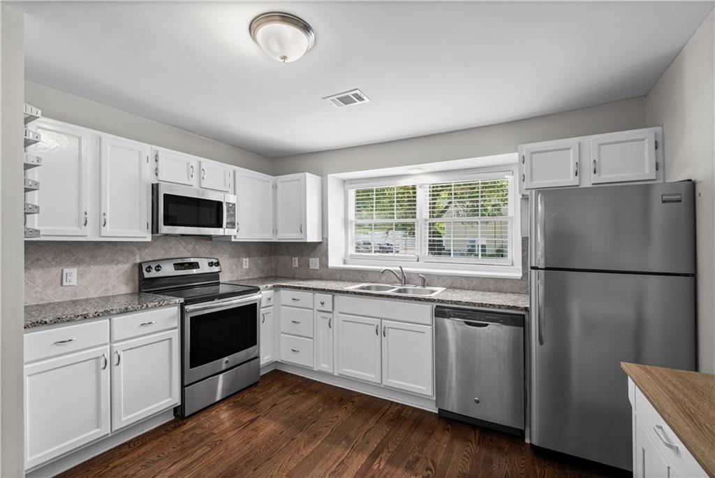 1113 Cannongate Crossing SW Marietta GA 30064