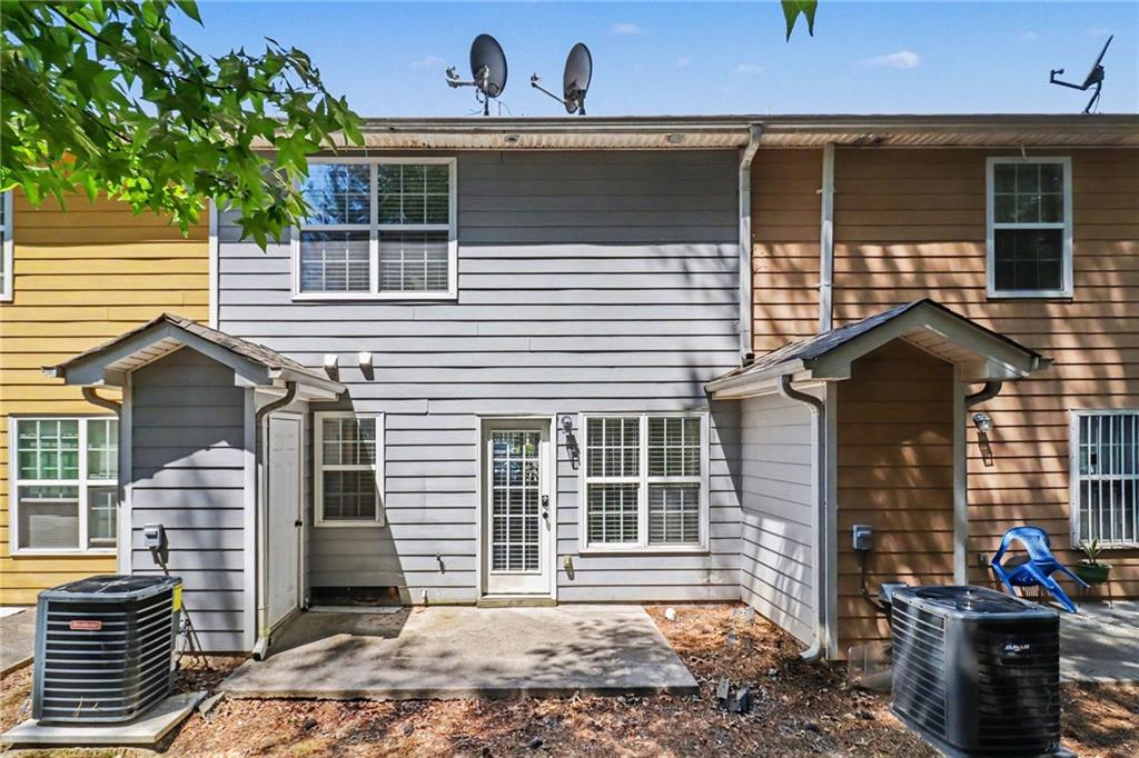 7050 Galloway Point Riverdale GA 30296