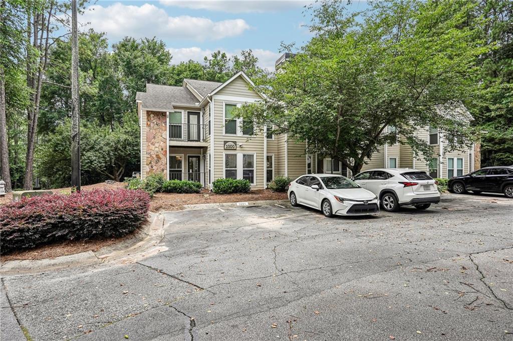 1001 Lake Pointe Circle Roswell GA 30075