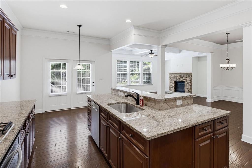 122 Barkley Lane Sandy Springs GA 30328